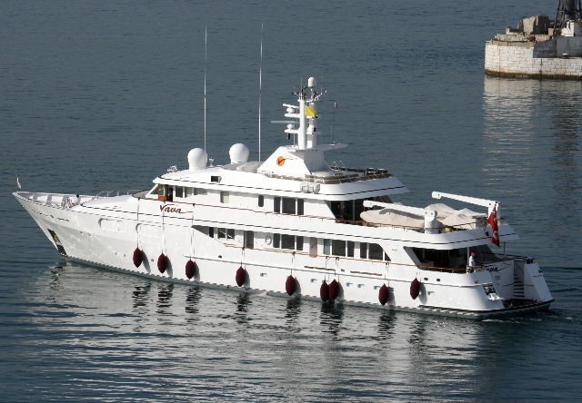 vava yacht charter price